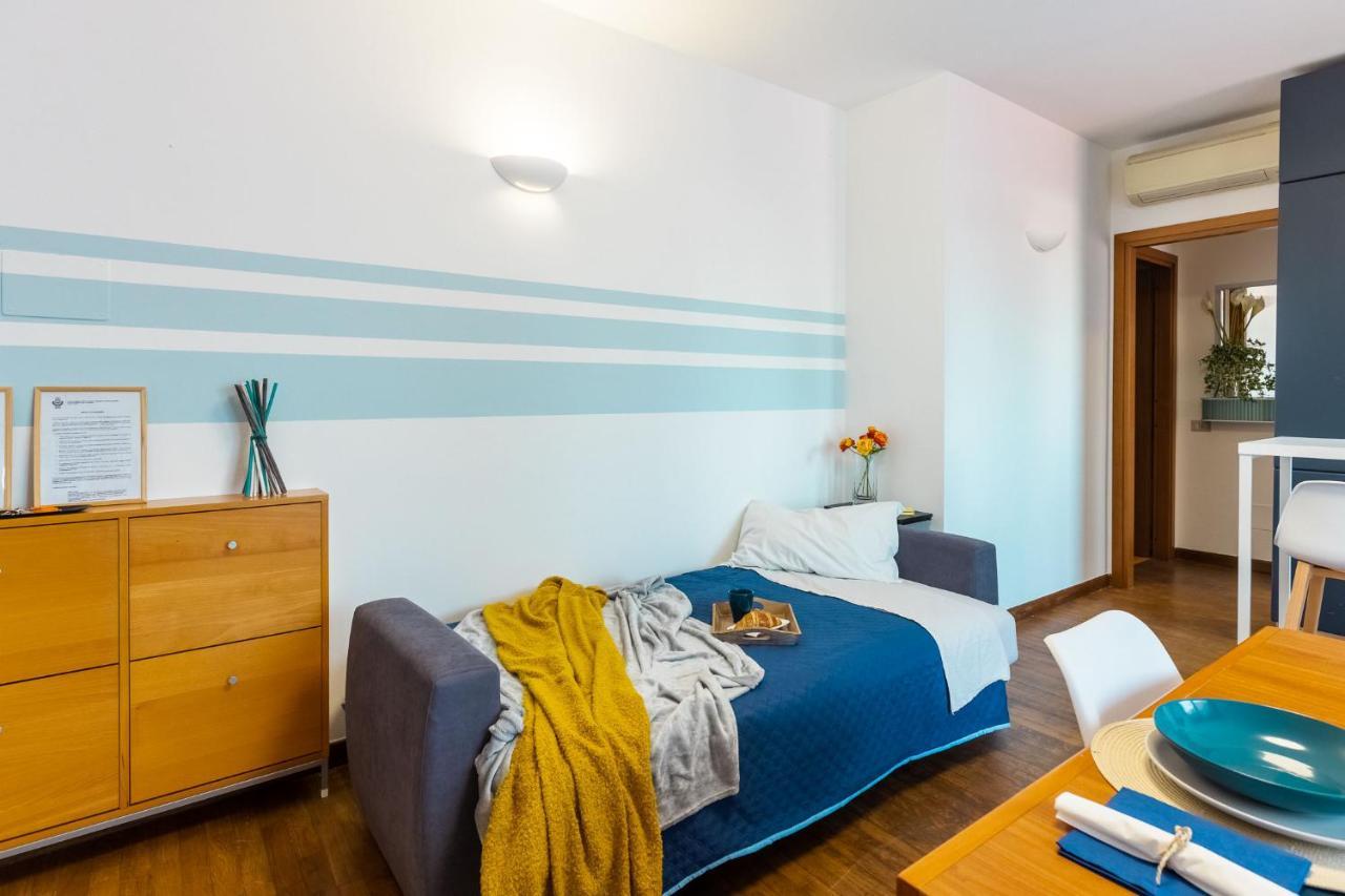 Ferienwohnung Casa Di Adele, Bilocale Con Wifi E Smart Tv Monza Exterior foto